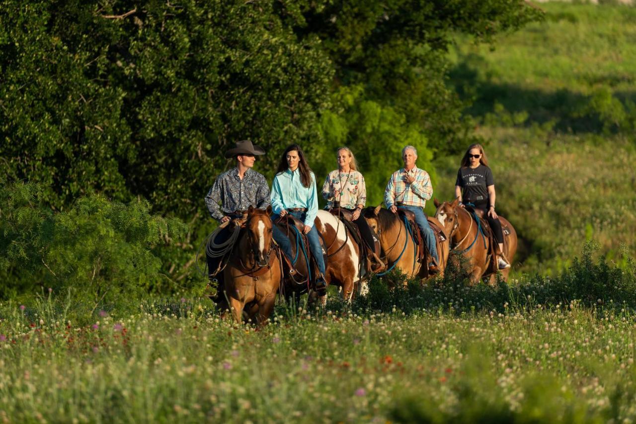 Wildcatter Ranch And Resort Graham Exterior photo